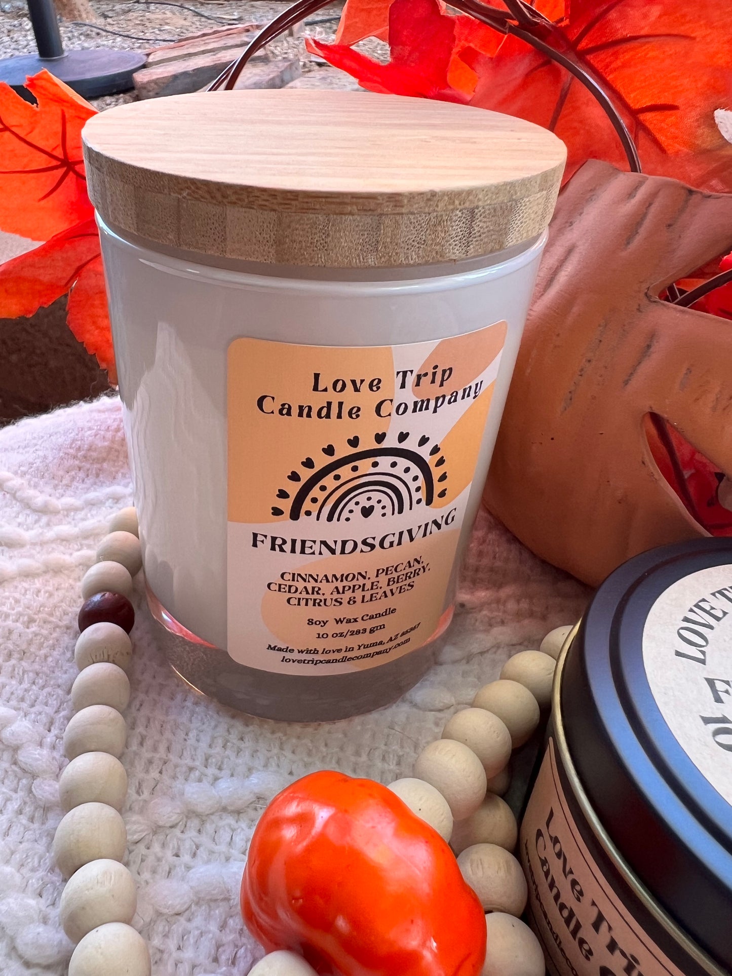 Friendsgiving Soy Wax Candle Leaves/Pecan/Cedar/Apple