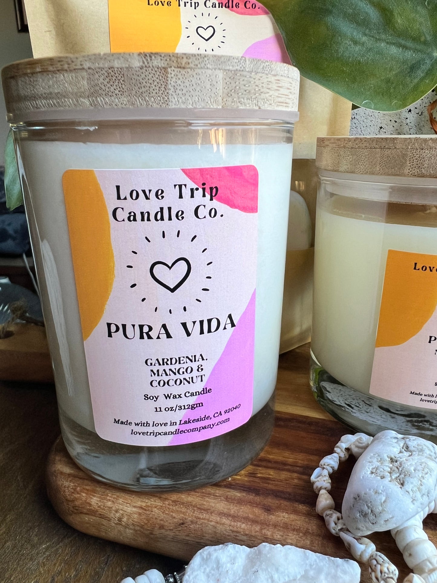 Pura Vida Soy Candle Mango/Coconut/Gardenia/Peach